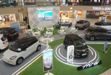 Wuling pamerkan Mobil di Surabaya