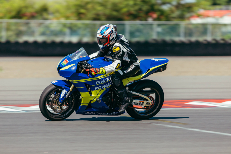 Michelin Power GP2 dan Power Cup2