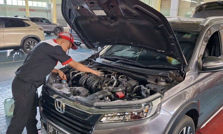 Dealer Mobil Bekas Honda