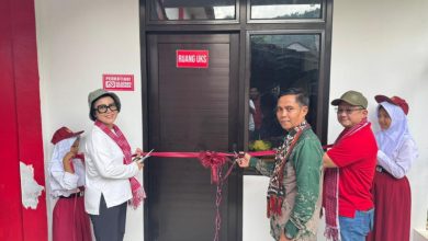 FIF bangun UKS di SD sekitar Baduy