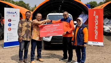 Truk Pikap Mahindra