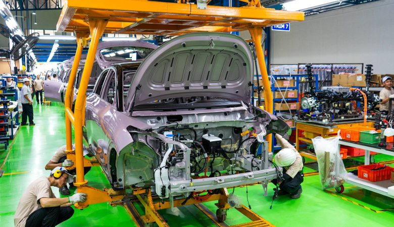 produksi lokal Geely di Indonesia