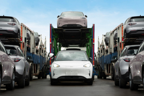 Distribusi Geely EX2