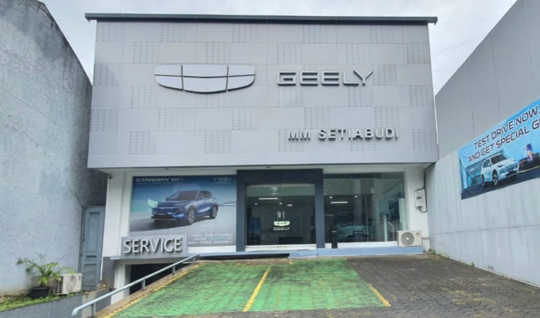 Dealer Geely