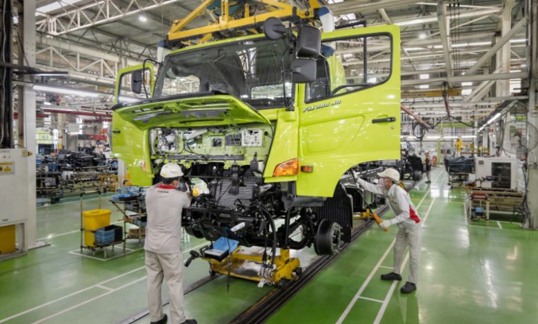 43 tahun Hino di Indonesia