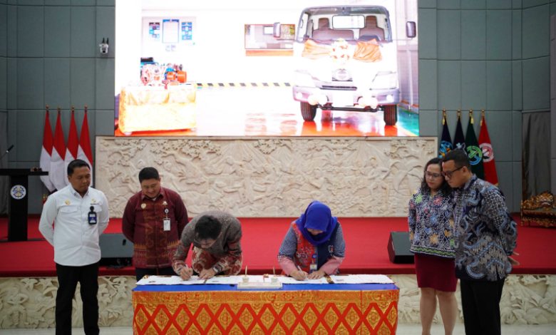 Hino 300 vokasi Bali