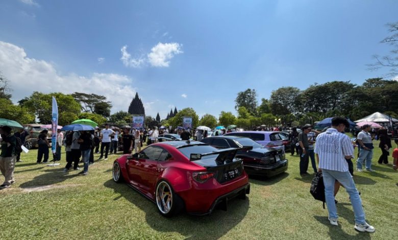 Plataran Candi Prambanan
