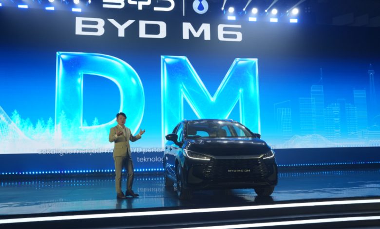 BYD M6 DM-i