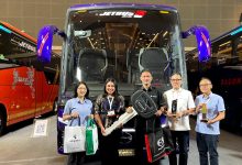 Hino Serahkan unit RM 280 ABS kepada PO PHD Trans