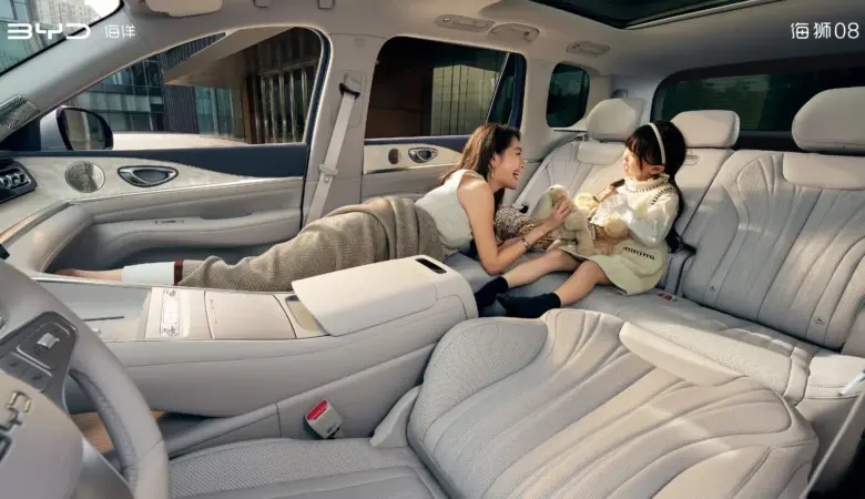 BYD Sealion 08