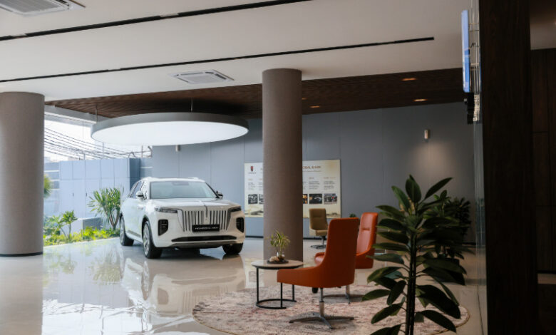 Hongqi E HS9