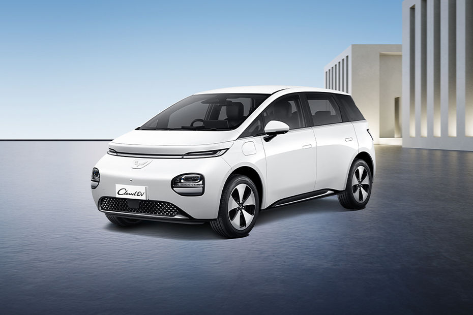 Cloud EV 300 km