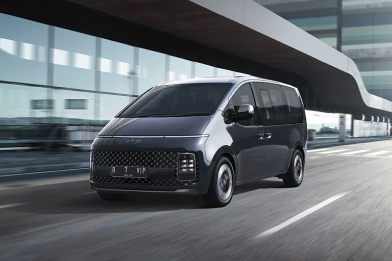 Staria Prime 9 Seater