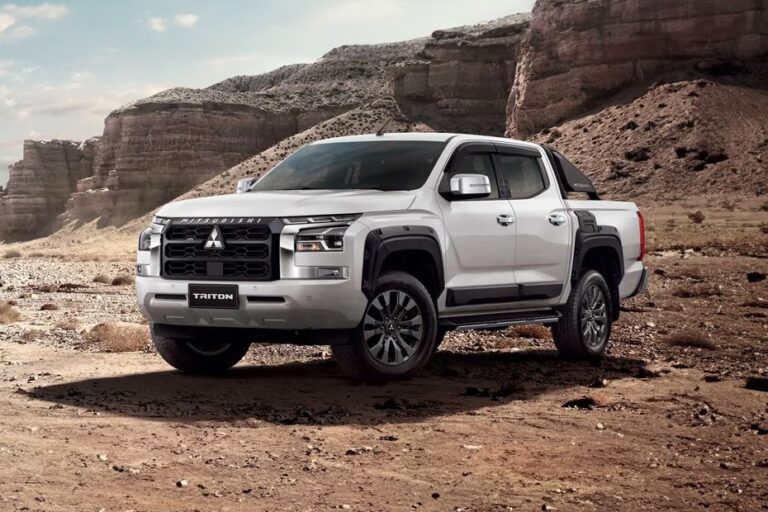 Triton GLS 4x4 AT