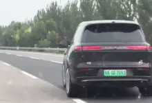 SUV VOyah